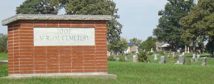 Miriam IOOF Cemetery Entrance, Bethany, MO